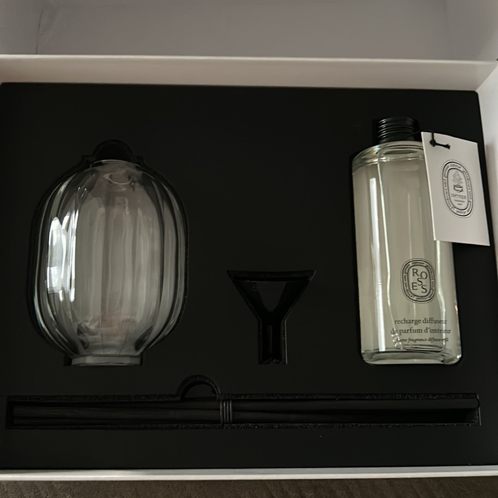 Diptyque Roses diffuser set - Picture 3 of 3